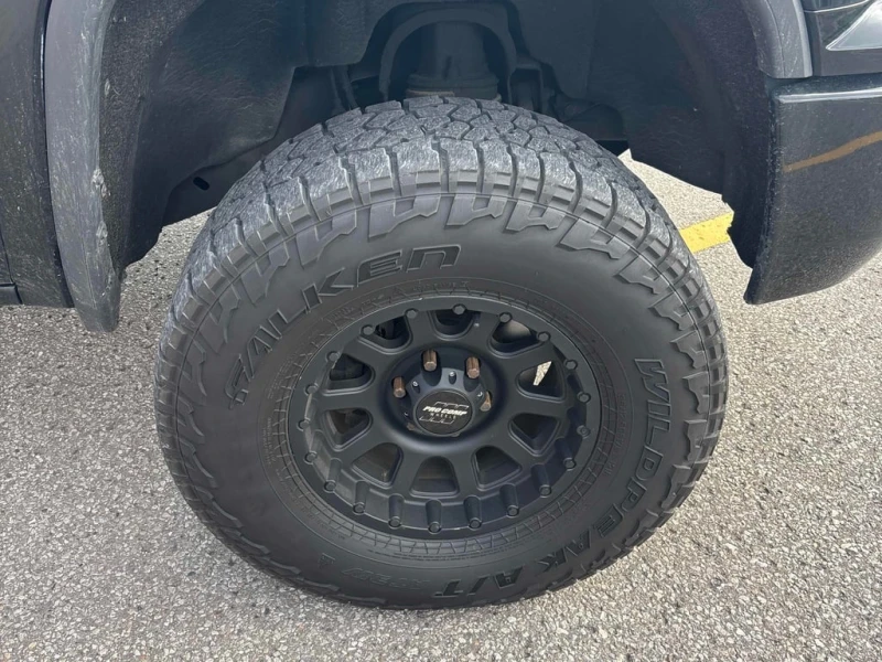 Gmc Sierra * 4WD Double Cab * CARFAX * БЕЗ ПЪРВОНАЧАЛНА ВНОСК, снимка 7 - Автомобили и джипове - 52940204