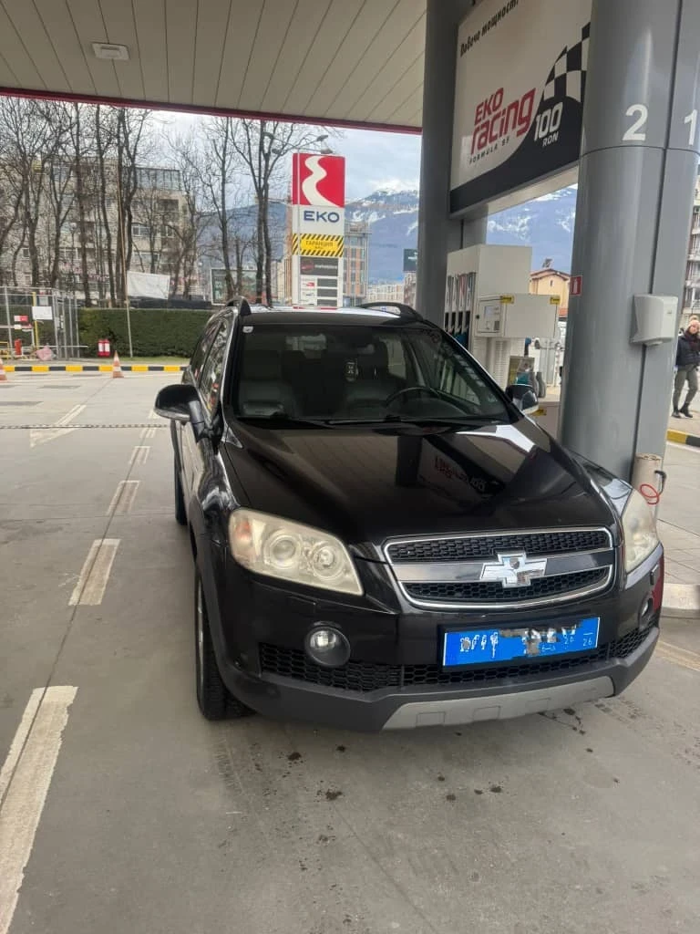 Chevrolet Captiva, снимка 5 - Автомобили и джипове - 48420493