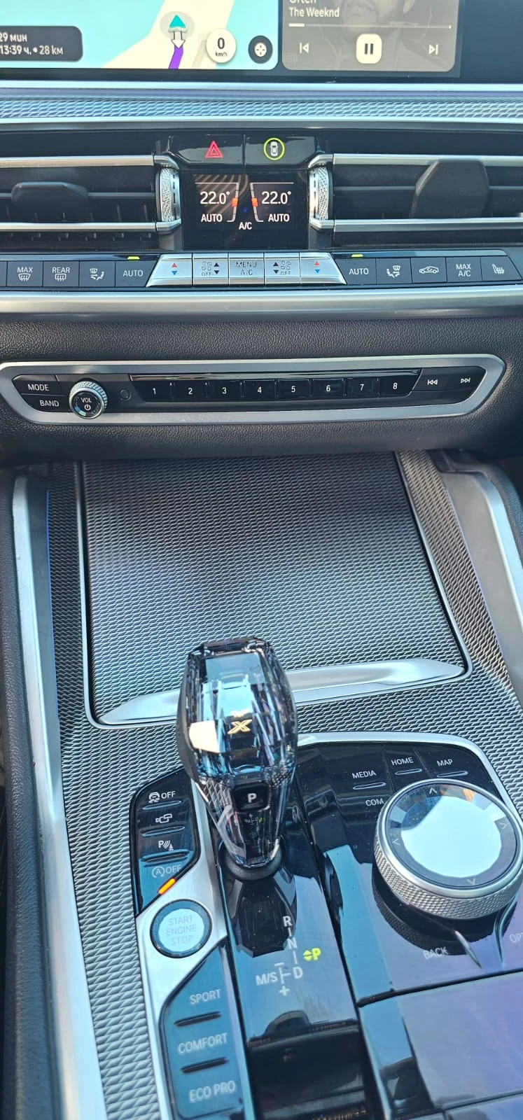 BMW X6 X Drive40i M, HeadUp, Carb, Laser, Sw, Vac, Завив - изображение 5