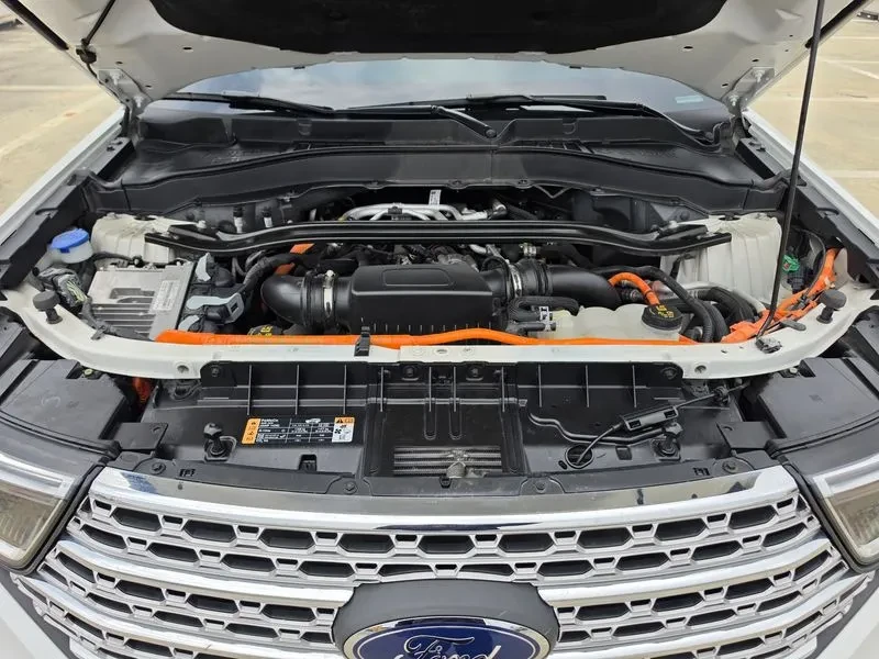 Ford Explorer 3.0 - САМО 30% АВАНС, снимка 13 - Автомобили и джипове - 56292872