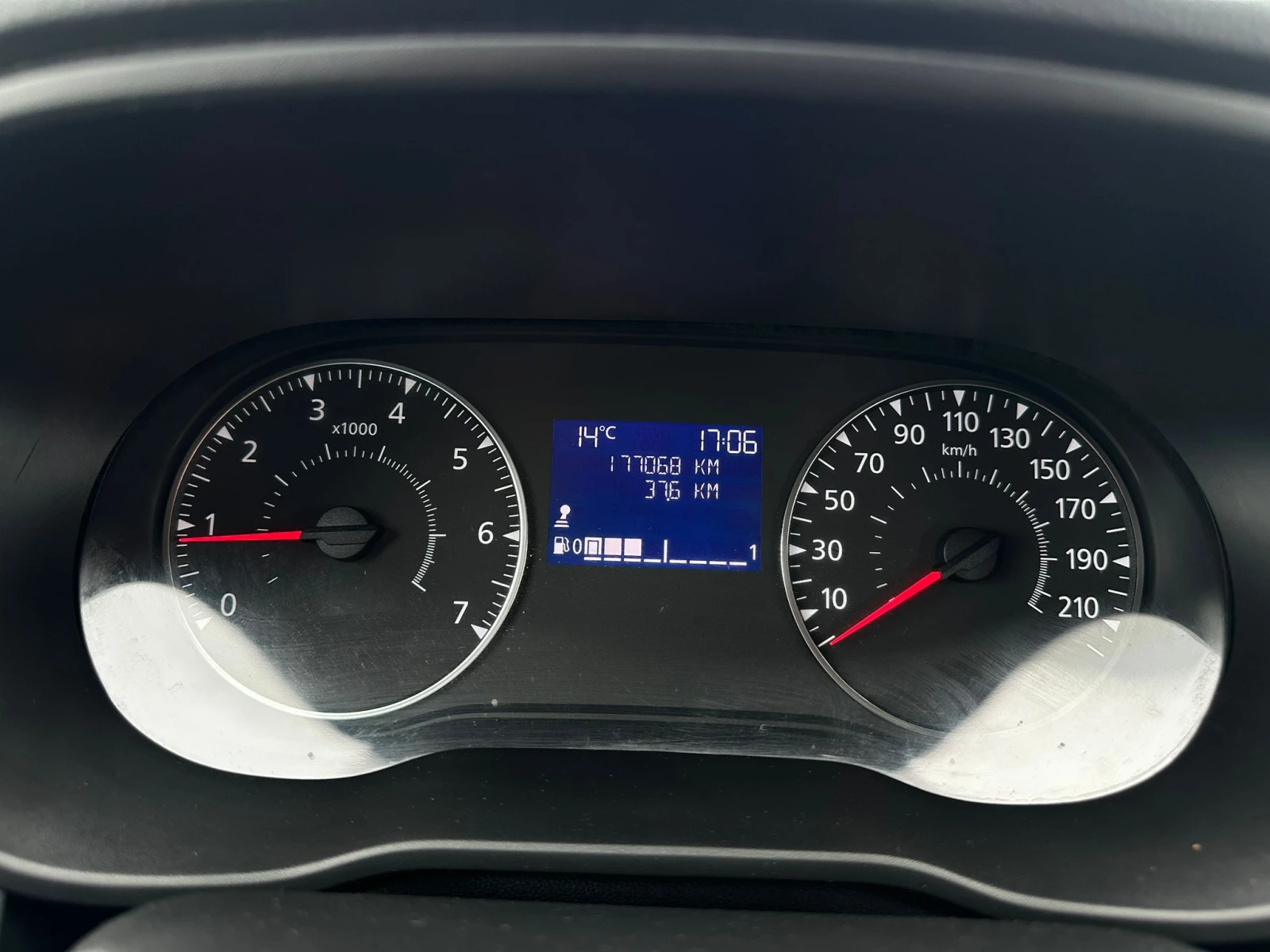 Dacia Duster / 1.5D / 109HP / EURO 6 / TOP / | Mobile.bg   14