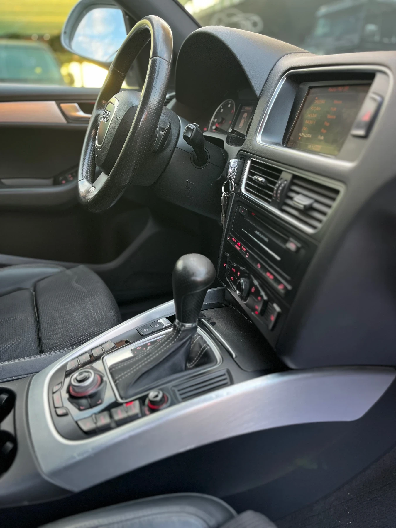 Audi Q5 3.0D* QUATTRO* 3XS-LINE* PANORAMA* СОБСТВЕН ЛИЗИНГ - изображение 9