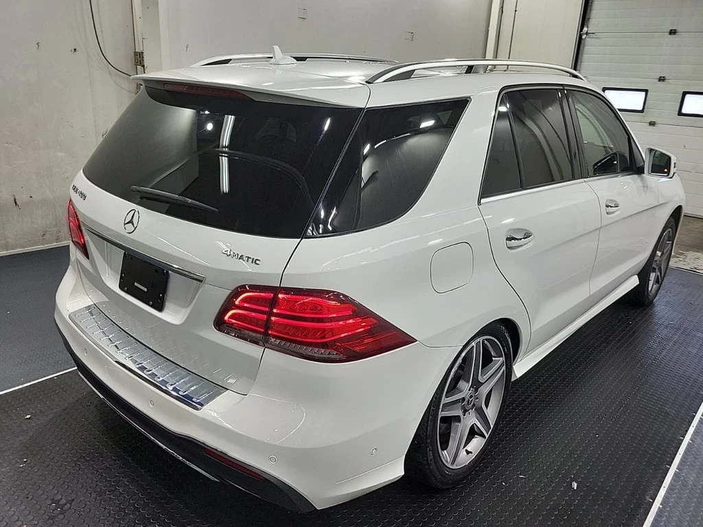 Mercedes-Benz GLE 400 * CARFAX * БЕЗ ПЪРВОНАЧАЛНА ВНОСКА - изображение 3