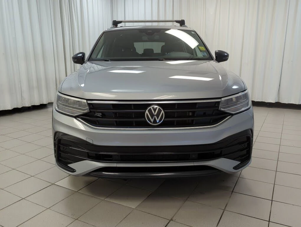 VW Tiguan R-LINE BLACK* 4MOTION* ПОДГРЕВ* ПАНОРАМА* ПОДГРЕВ - изображение 2