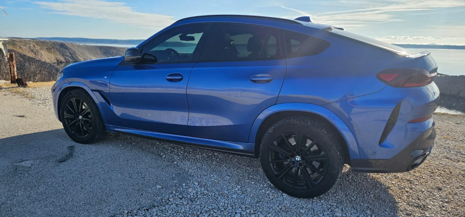 BMW X6 X Drive40i M, HeadUp, Carb, Laser, Sw, Vac, Завив - изображение 3