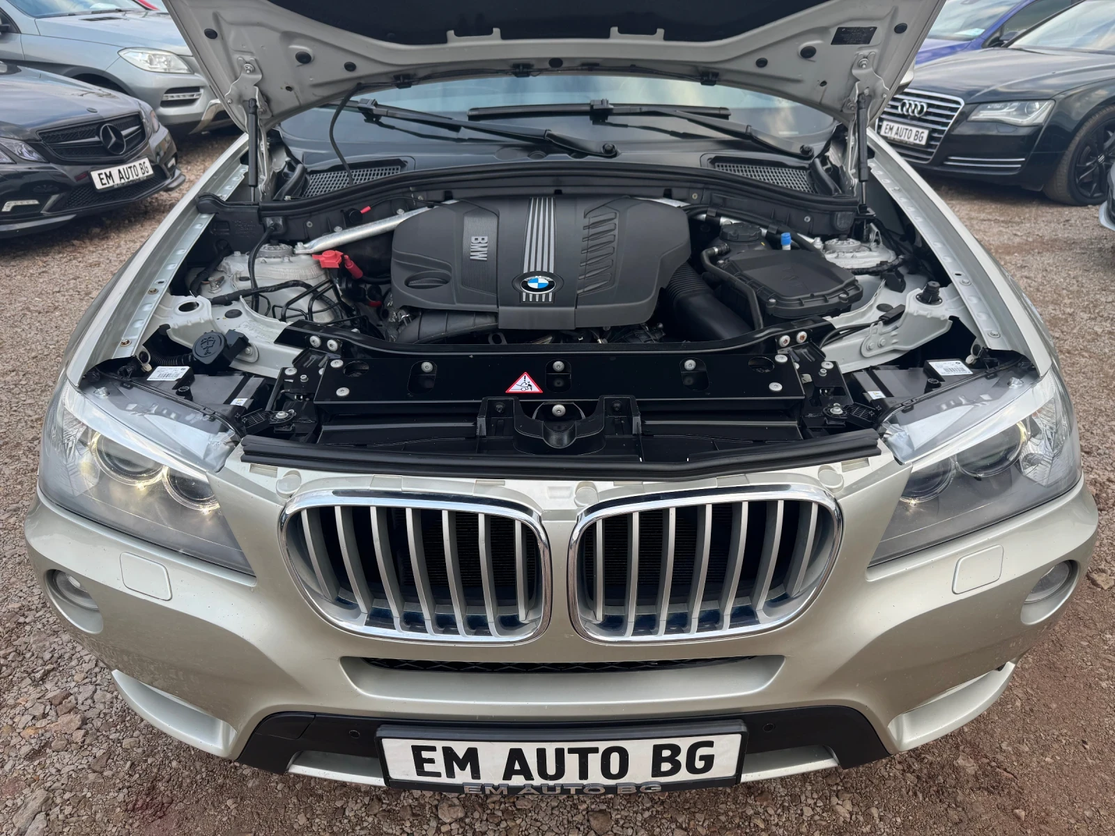 BMW X3 XDrive 30d - изображение 8