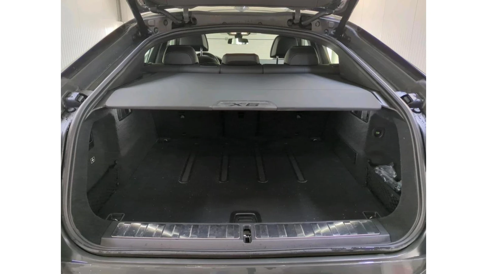 BMW X6 xDrive40i M Pack - изображение 7