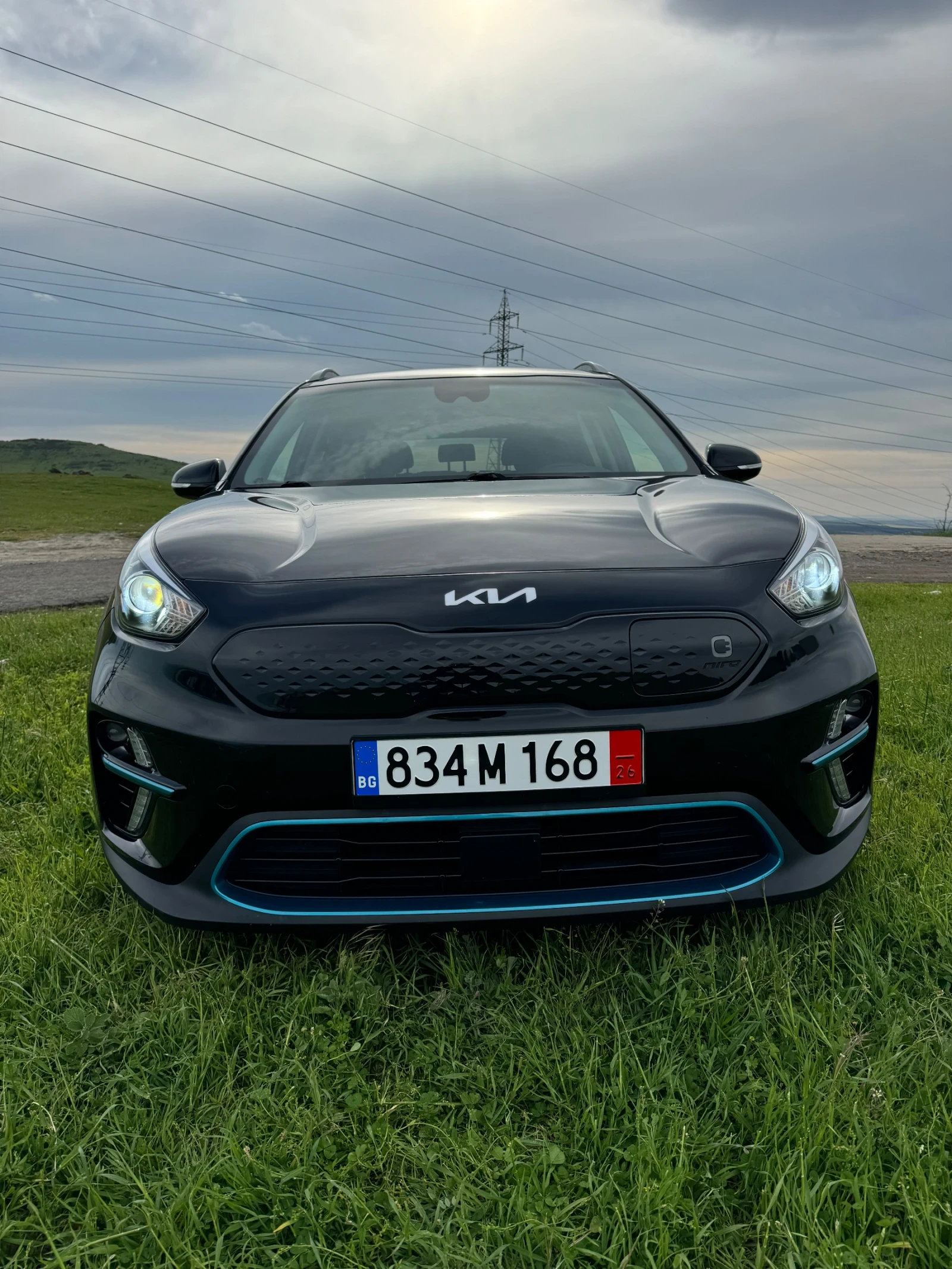 Kia Niro, снимка 6 - Автомобили и джипове - 54413971