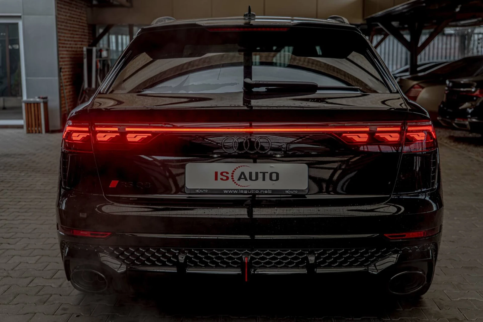 Audi RSQ8 Perf/Bang&Olufsen/Exclusiv/Dist/3D Камера/Пано, снимка 4 - Автомобили и джипове - 54973042