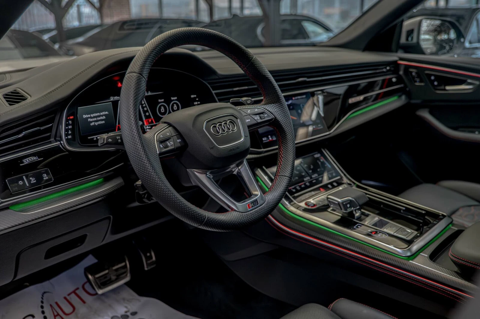 Audi RSQ8 Perf/Bang&Olufsen/Exclusiv/Dist/3D Камера/Пано, снимка 7 - Автомобили и джипове - 54973042