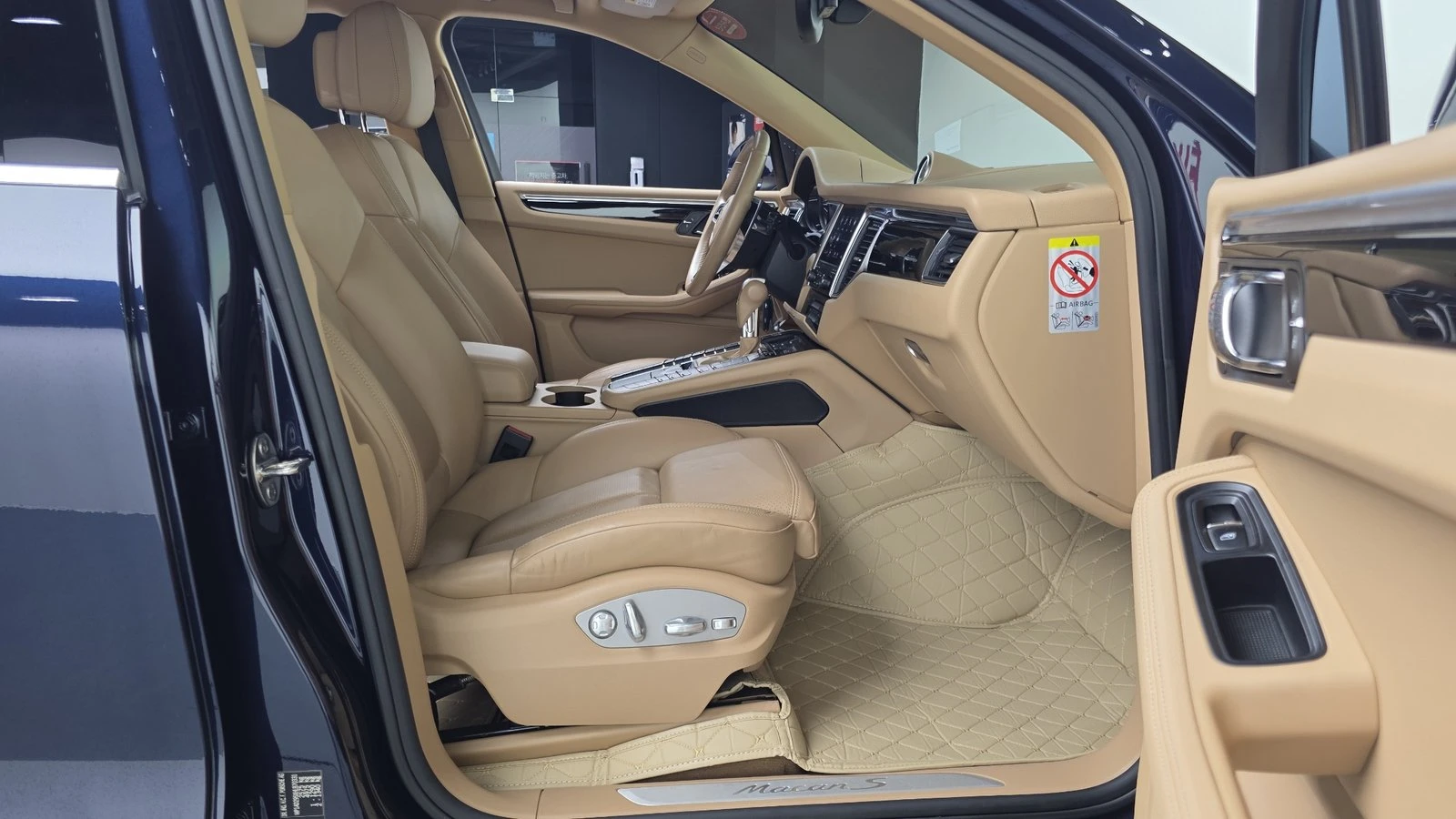 Porsche Macan S Diesel НАЛИЧНА КРАЙНА ЦЕНА, снимка 11 - Автомобили и джипове - 55243563