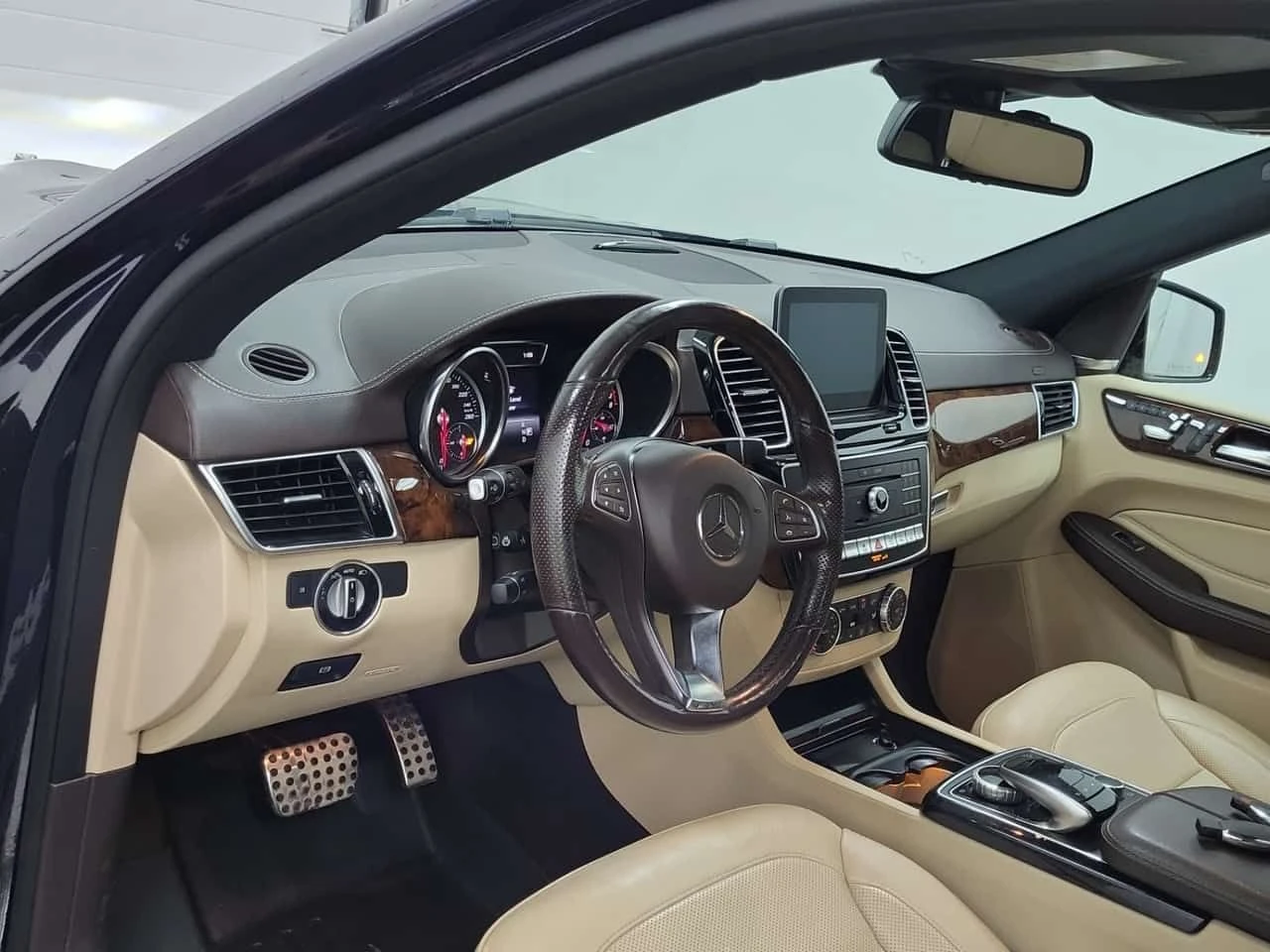 Mercedes-Benz GLE 450 AMG  * CARFAX * ОПЦИЯ ЗА ФИНАНСИРАНЕ, снимка 10 - Автомобили и джипове - 55338581