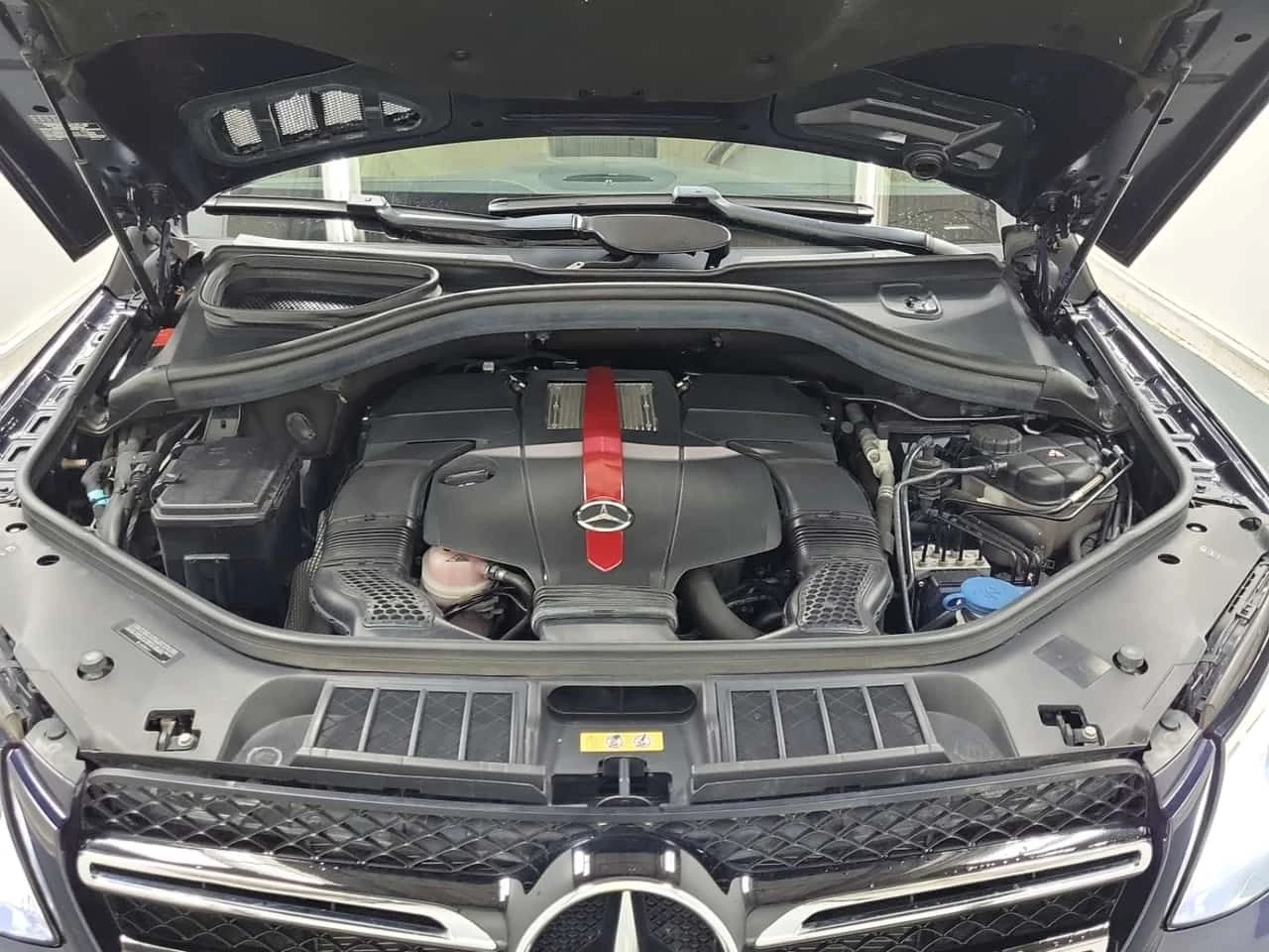 Mercedes-Benz GLE 450 AMG  * CARFAX * ОПЦИЯ ЗА ФИНАНСИРАНЕ, снимка 16 - Автомобили и джипове - 55338581