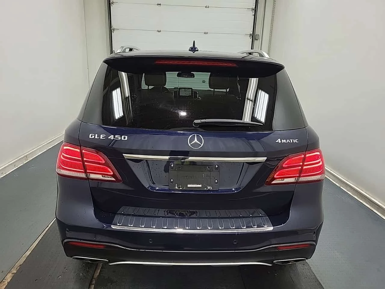 Mercedes-Benz GLE 450 AMG  * CARFAX * ОПЦИЯ ЗА ФИНАНСИРАНЕ, снимка 17 - Автомобили и джипове - 55338581