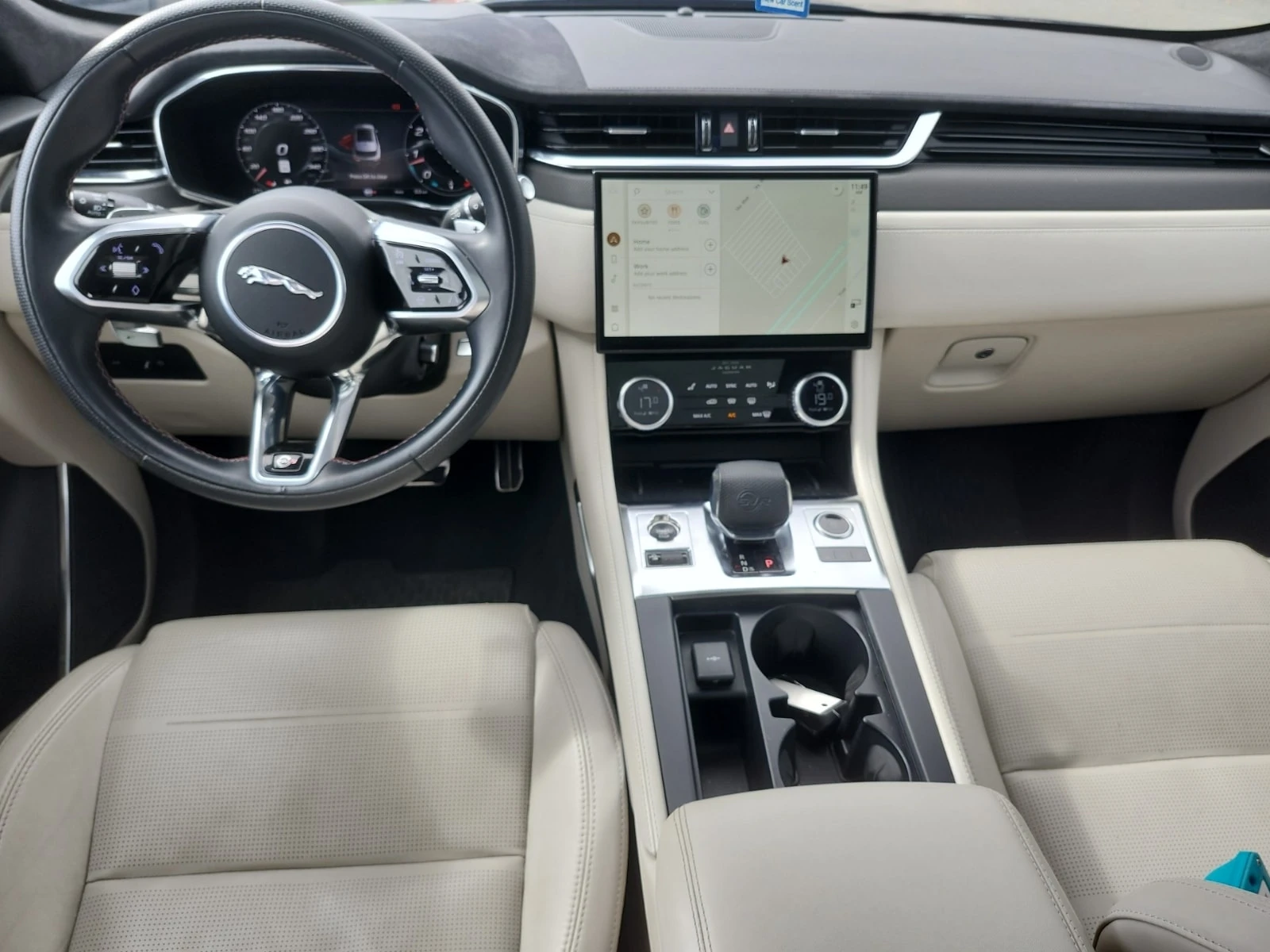 Jaguar F-PACE * SVR * CARFAX * ����� �� ����������� | Mobile.bg � ����������� 2