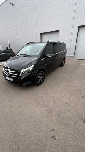 Mercedes-Benz V 220, снимка 3