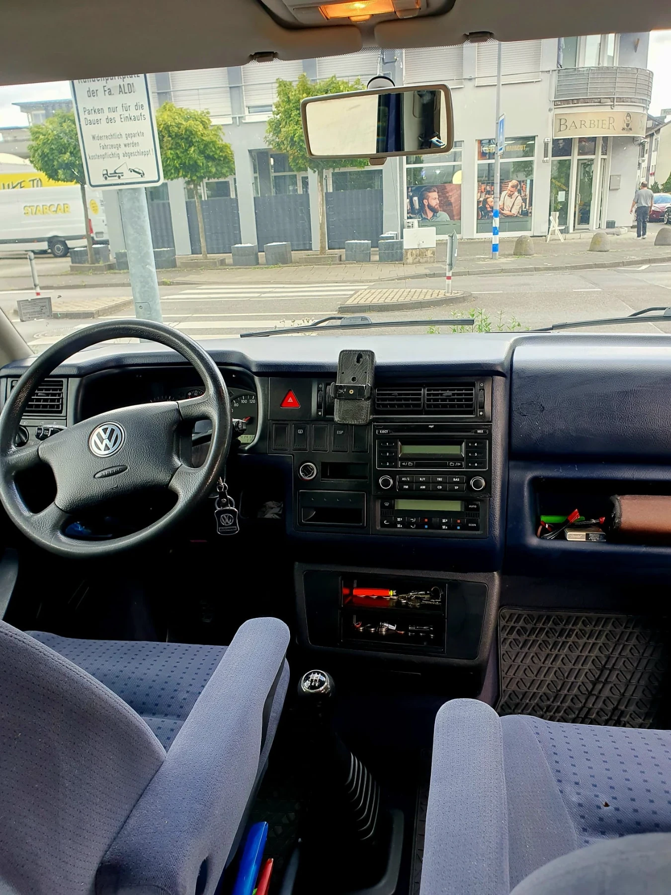 VW Caravelle  - изображение 9