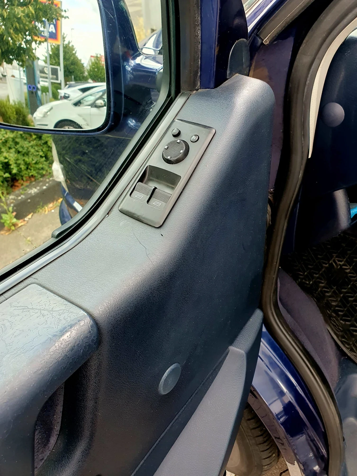 VW Caravelle | Mobile.bg � ����������� 13