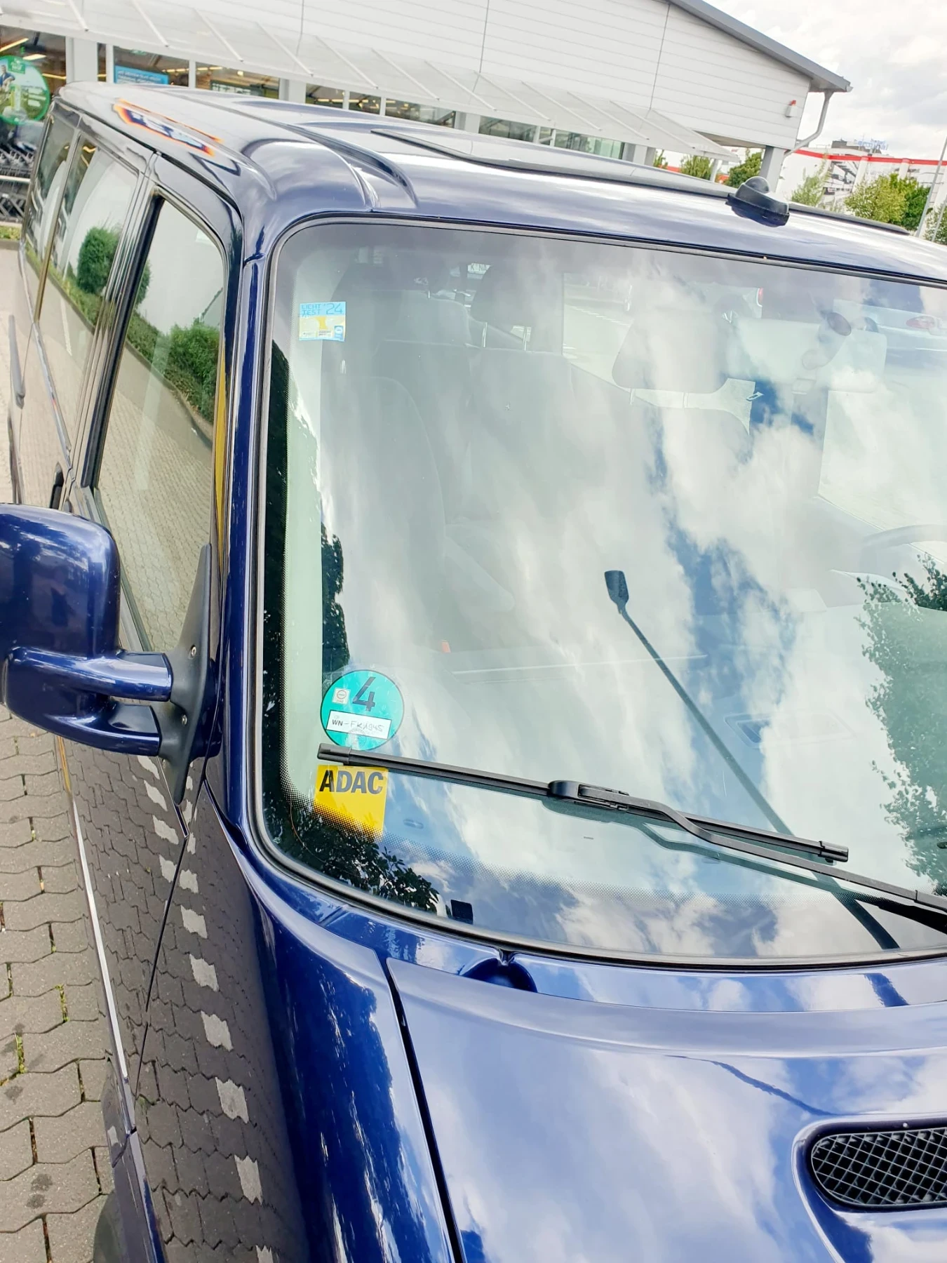 VW Caravelle  - изображение 4