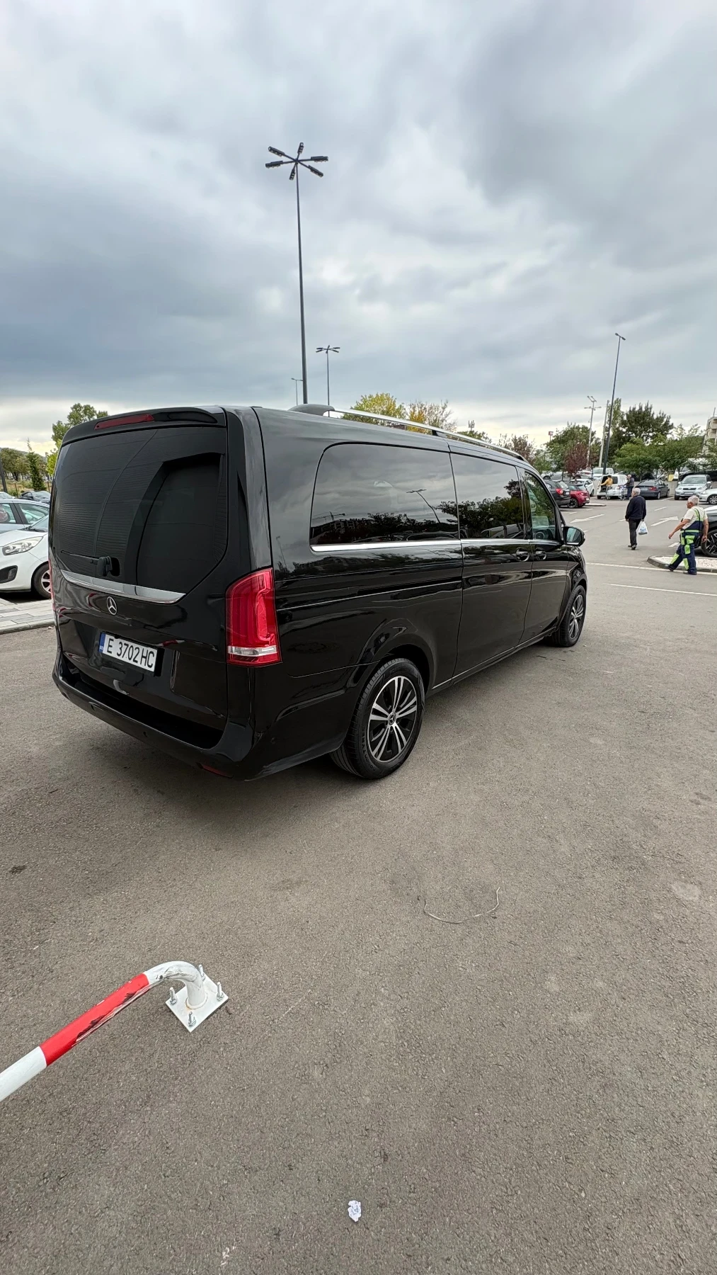 Mercedes-Benz V 220, снимка 5 - Бусове и автобуси - 56261898