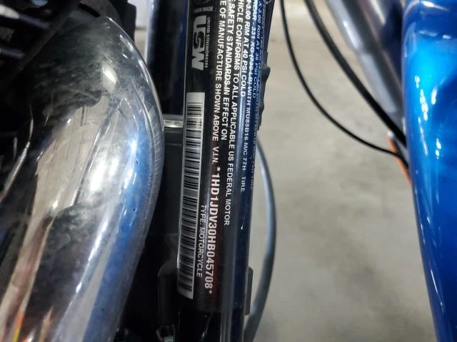 Harley-Davidson Softail DELUXE (FLSTN) - изображение 10