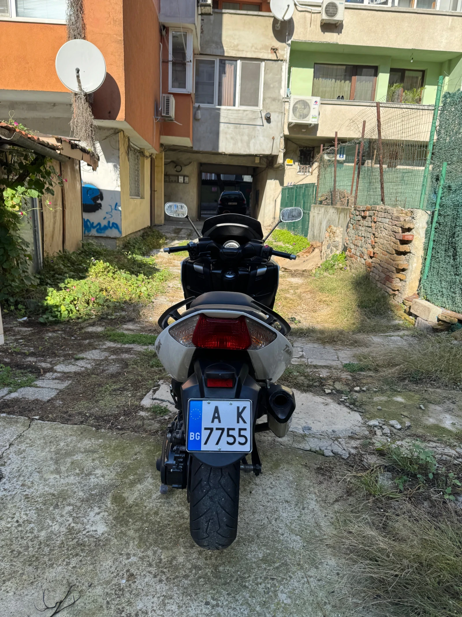 Yamaha T-max  - изображение 3