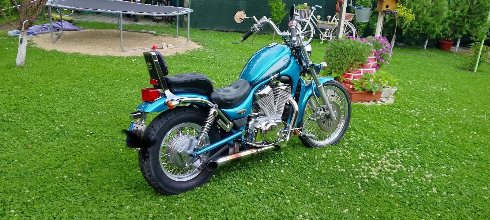 Suzuki Intruder VS 52