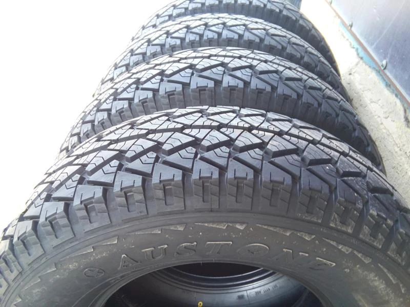 Гуми Всесезонни 265/75R16, снимка 4 - Гуми и джанти - 45649541