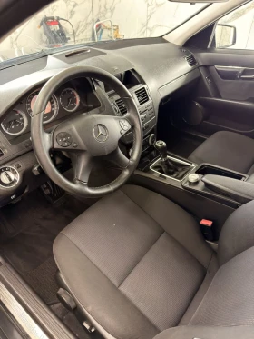 Mercedes-Benz C 220, снимка 8