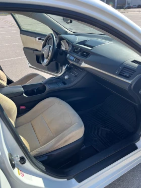 Lexus CT 200h, снимка 12