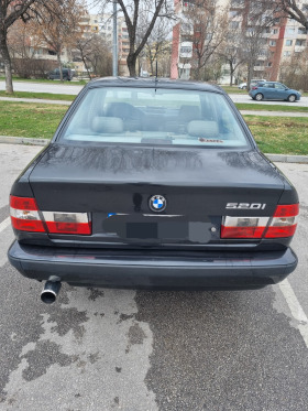 BMW 520 Седан, снимка 2