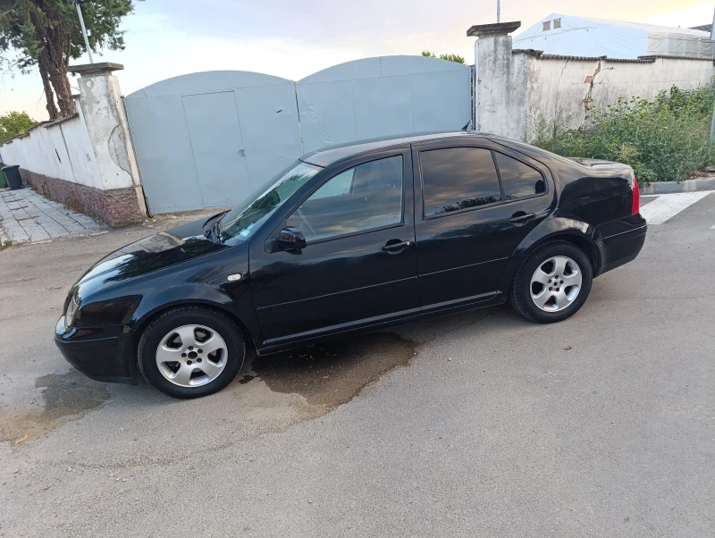 VW Bora 1.9 тди 90кс, снимка 4 - Автомобили и джипове - 47315246