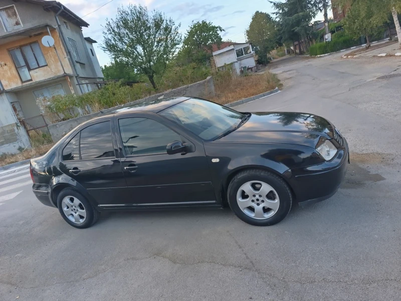 VW Bora 1.9 тди 90кс, снимка 2 - Автомобили и джипове - 47315246