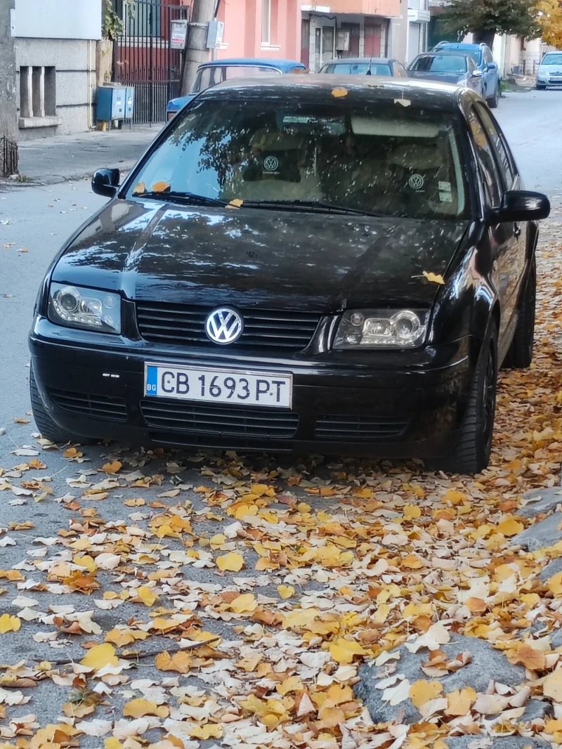 VW Bora 1.9 TDi, снимка 1 - Автомобили и джипове - 48447619