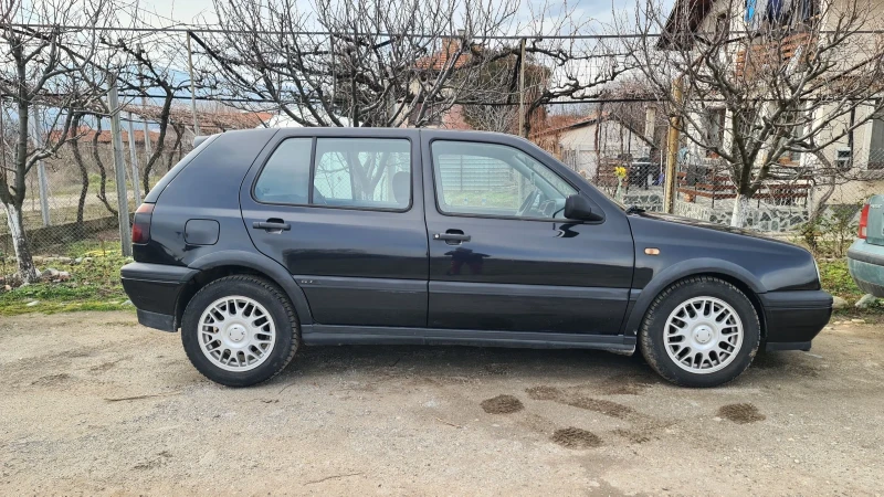 VW Golf GT, снимка 2 - Автомобили и джипове - 49524677