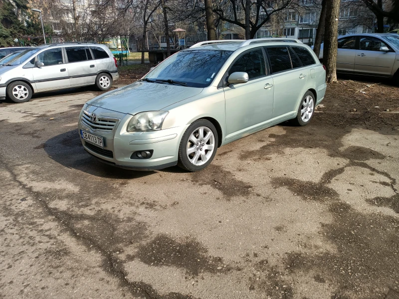 Toyota Avensis 2.0 FACELIFT, снимка 8 - Автомобили и джипове - 49395425