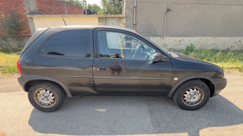 Opel Corsa, снимка 3 - Автомобили и джипове - 52627613