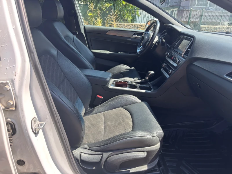 Hyundai Sonata, снимка 10 - Автомобили и джипове - 51596422