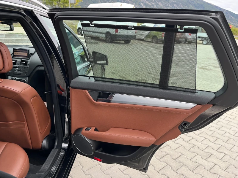 Mercedes-Benz C 250 CDI/FULL OPT/HARMON KARDON/KEYLESS/PANO/NAVI/KOJA, снимка 11 - Автомобили и джипове - 52016084