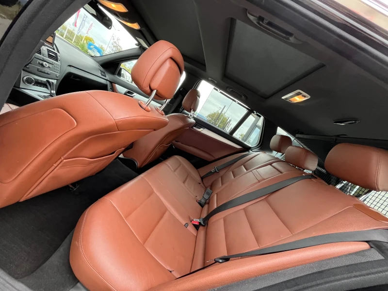 Mercedes-Benz C 250 CDI/FULL OPT/HARMON KARDON/KEYLESS/PANO/NAVI/KOJA, снимка 9 - Автомобили и джипове - 52016084