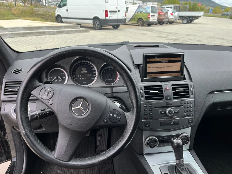 Mercedes-Benz C 250 CDI/FULL OPT/HARMON KARDON/KEYLESS/PANO/NAVI/KOJA, снимка 8 - Автомобили и джипове - 52016084
