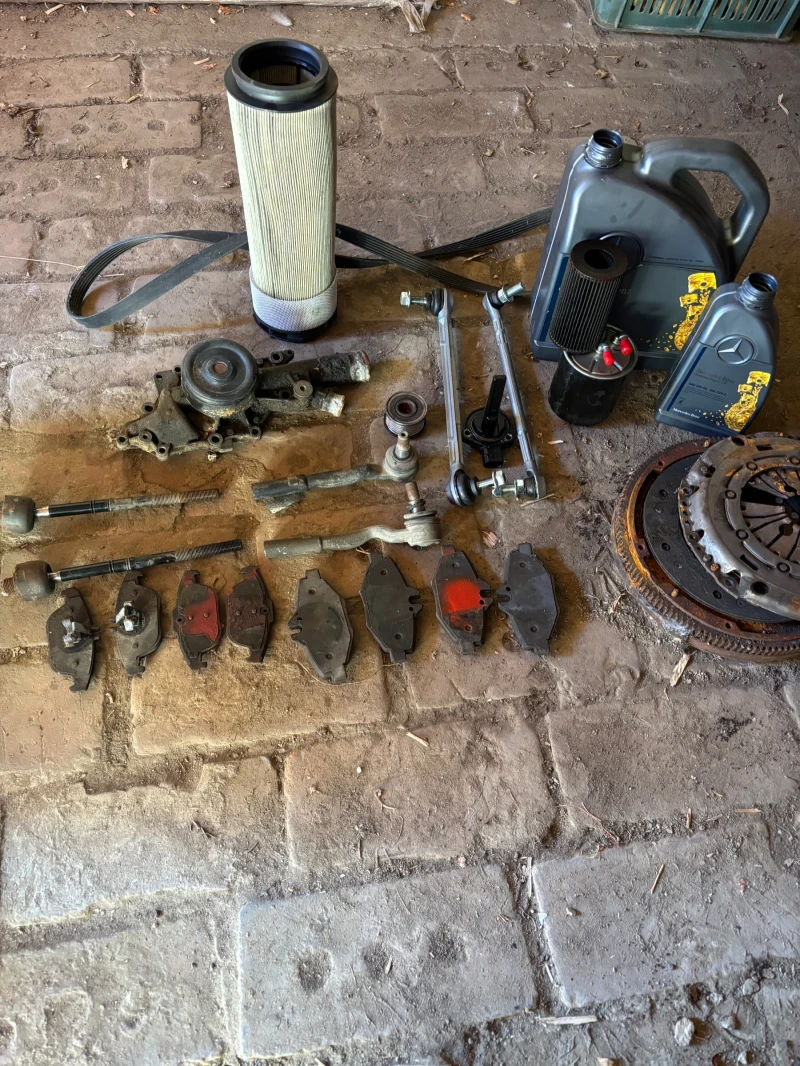 Mercedes-Benz C 220 2.2CDI, снимка 9 - Автомобили и джипове - 52633792