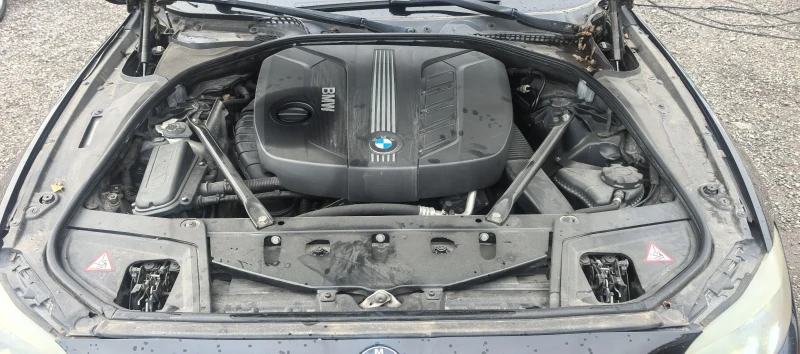 BMW 520 2.0 D, снимка 15 - Автомобили и джипове - 52316311