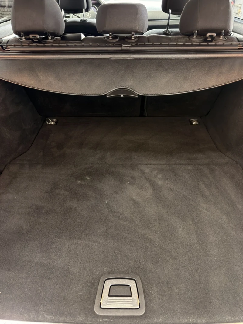 Mercedes-Benz C 220, снимка 11 - Автомобили и джипове - 53540282