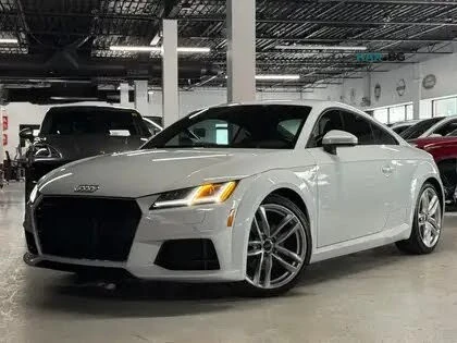 Audi Tt * S-LINE * QUATTRO * Автокредит (Цена до България)