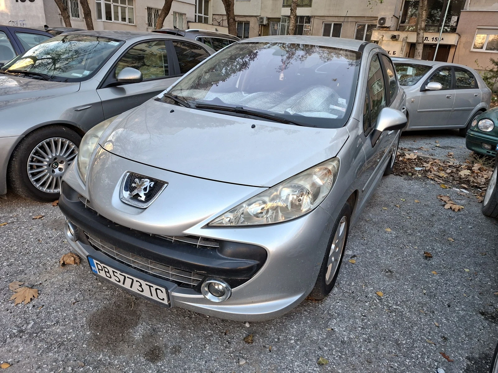 Peugeot 207 1.4 95 к.с., снимка 1