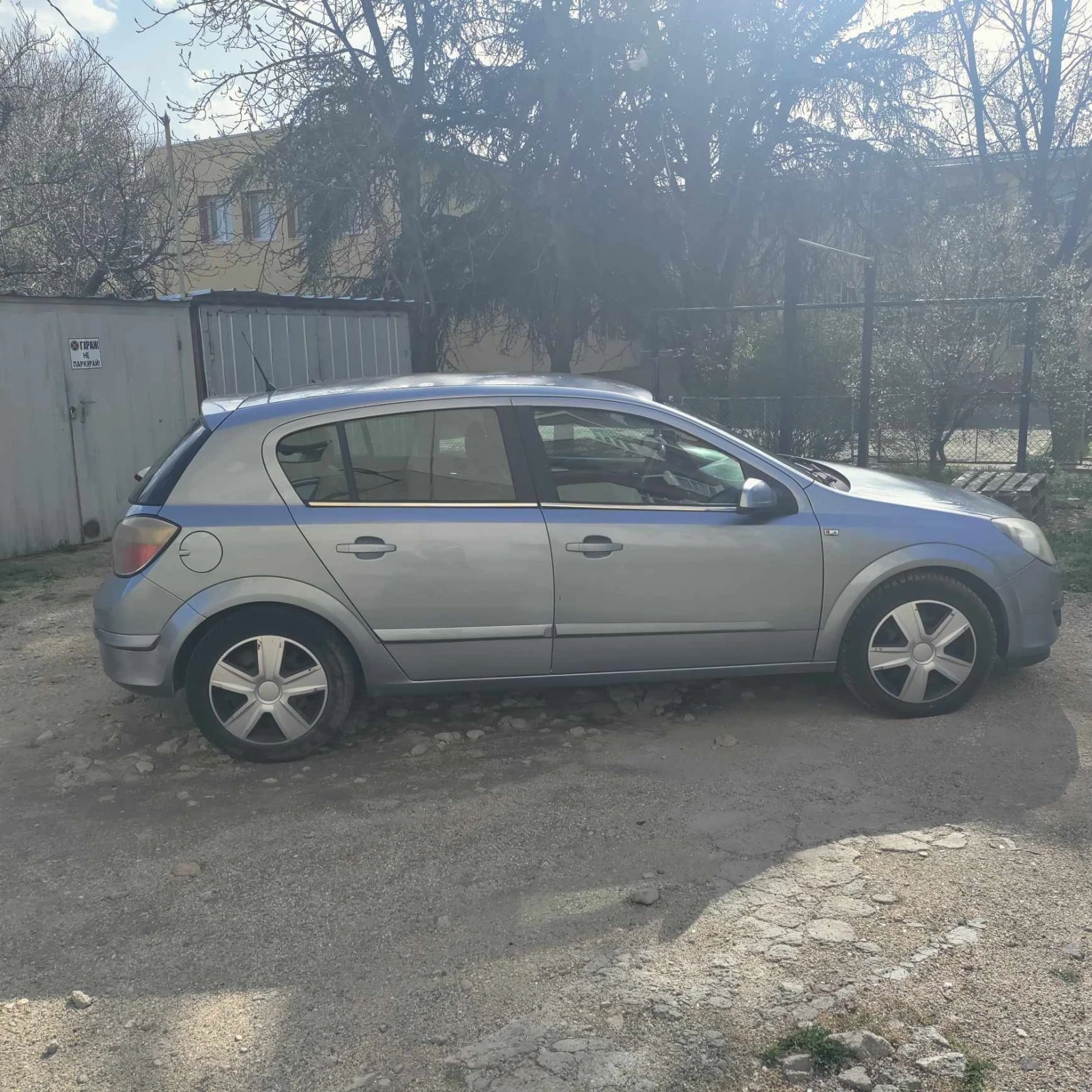 Opel Astra 1.9 - изображение 2