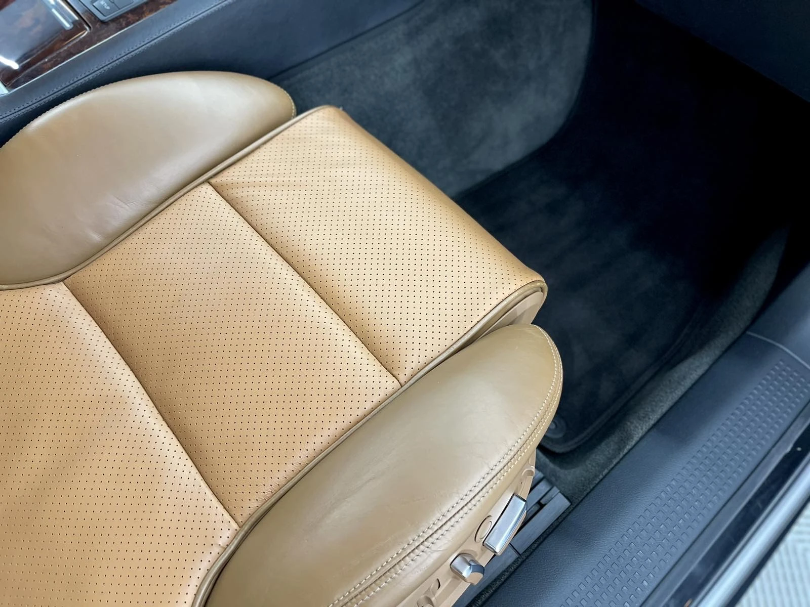 Audi A8 4.2 TDI , снимка 11 - Автомобили и джипове - 52871292