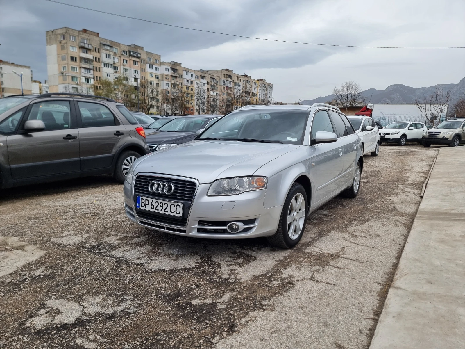 Audi A4 2.0TDI - изображение 2