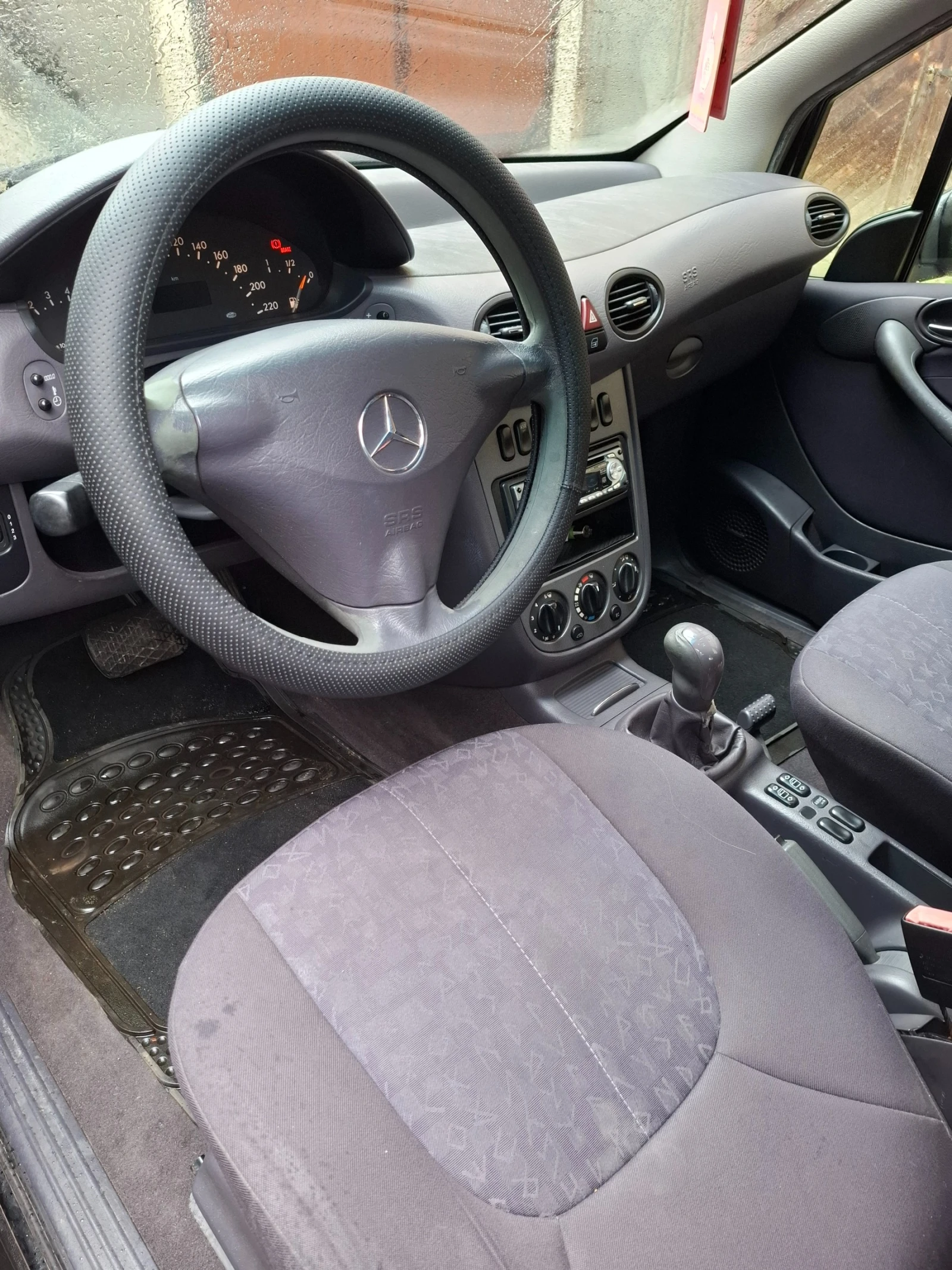 Mercedes-Benz A 170  - изображение 5